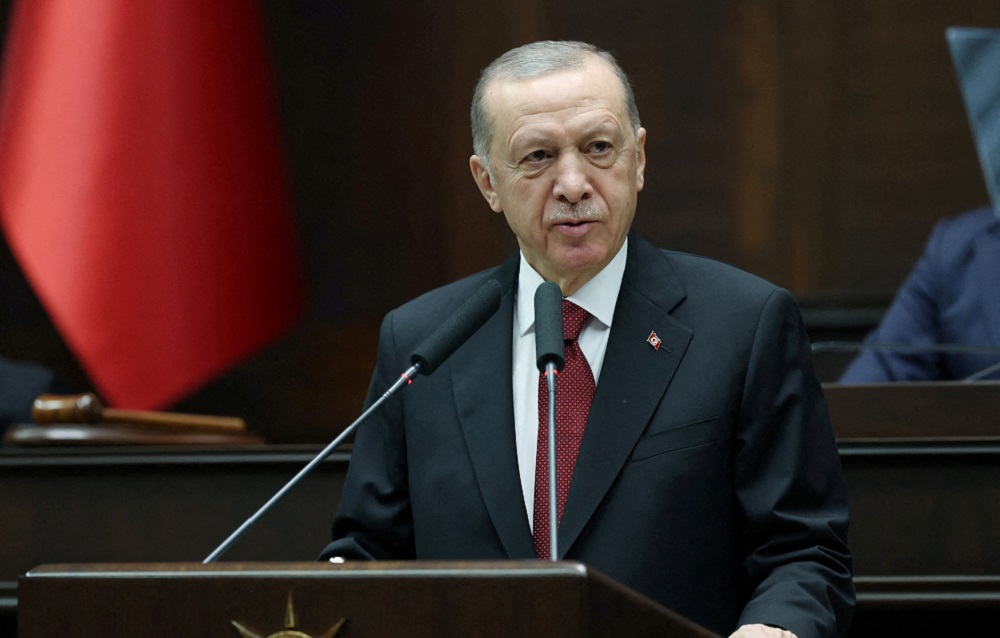 Erdogan nenshkruan protokollin per anetaresimin e Suedise ne NATO